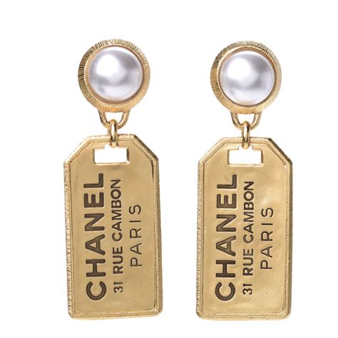chanel pearl tag earrings
